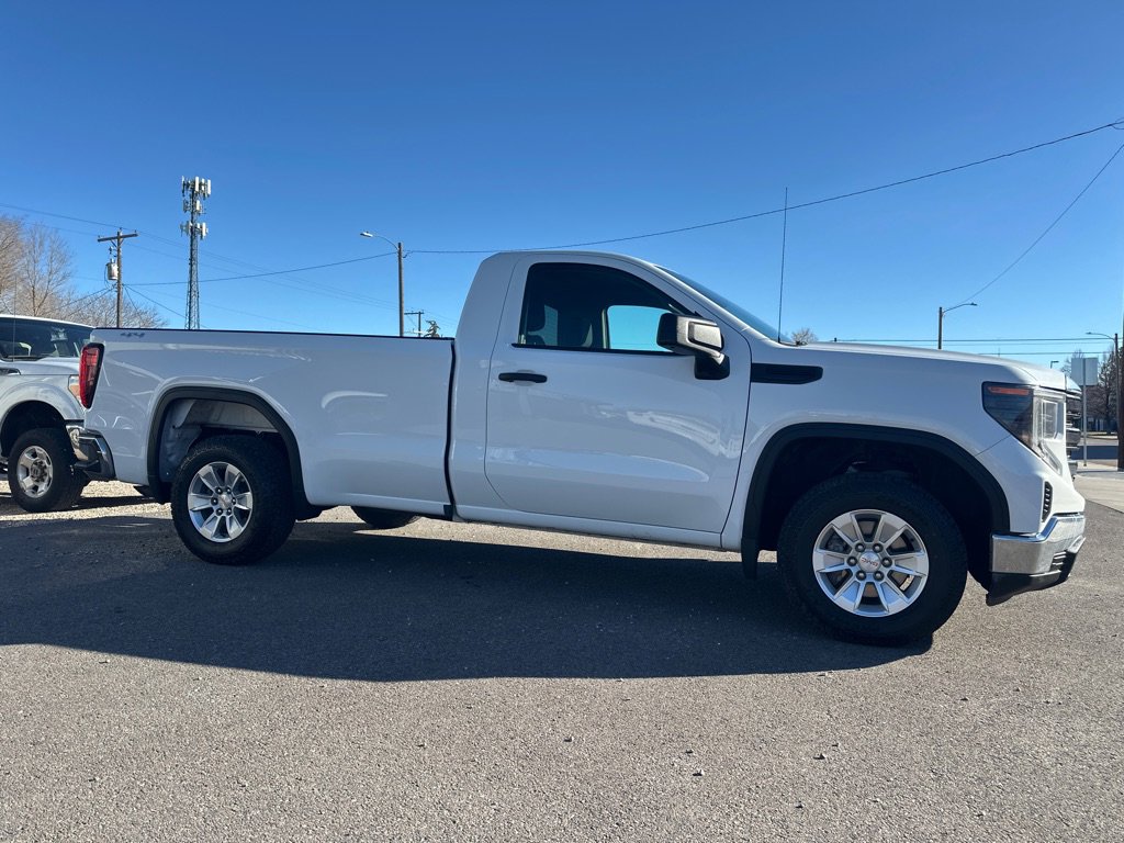 Used 2023 GMC Sierra 1500 Pro w/ Convenience Package image 3