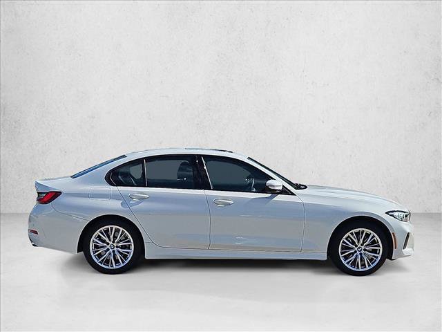 Used 2023 BMW 330i Sedan w/ Convenience Package RWD image 4