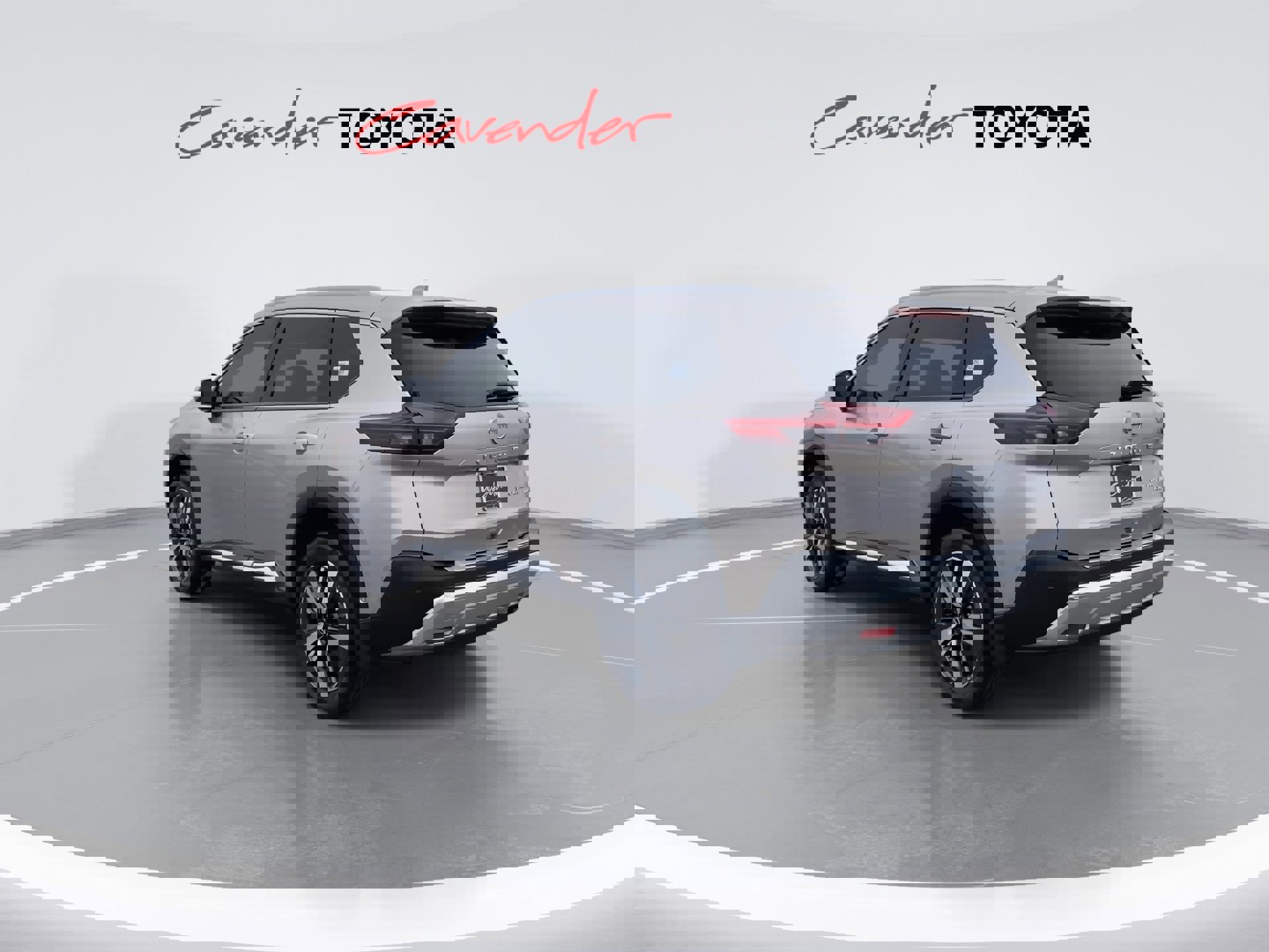 Used 2023 Nissan Rogue Platinum w/ Platinum Premium Package image 6