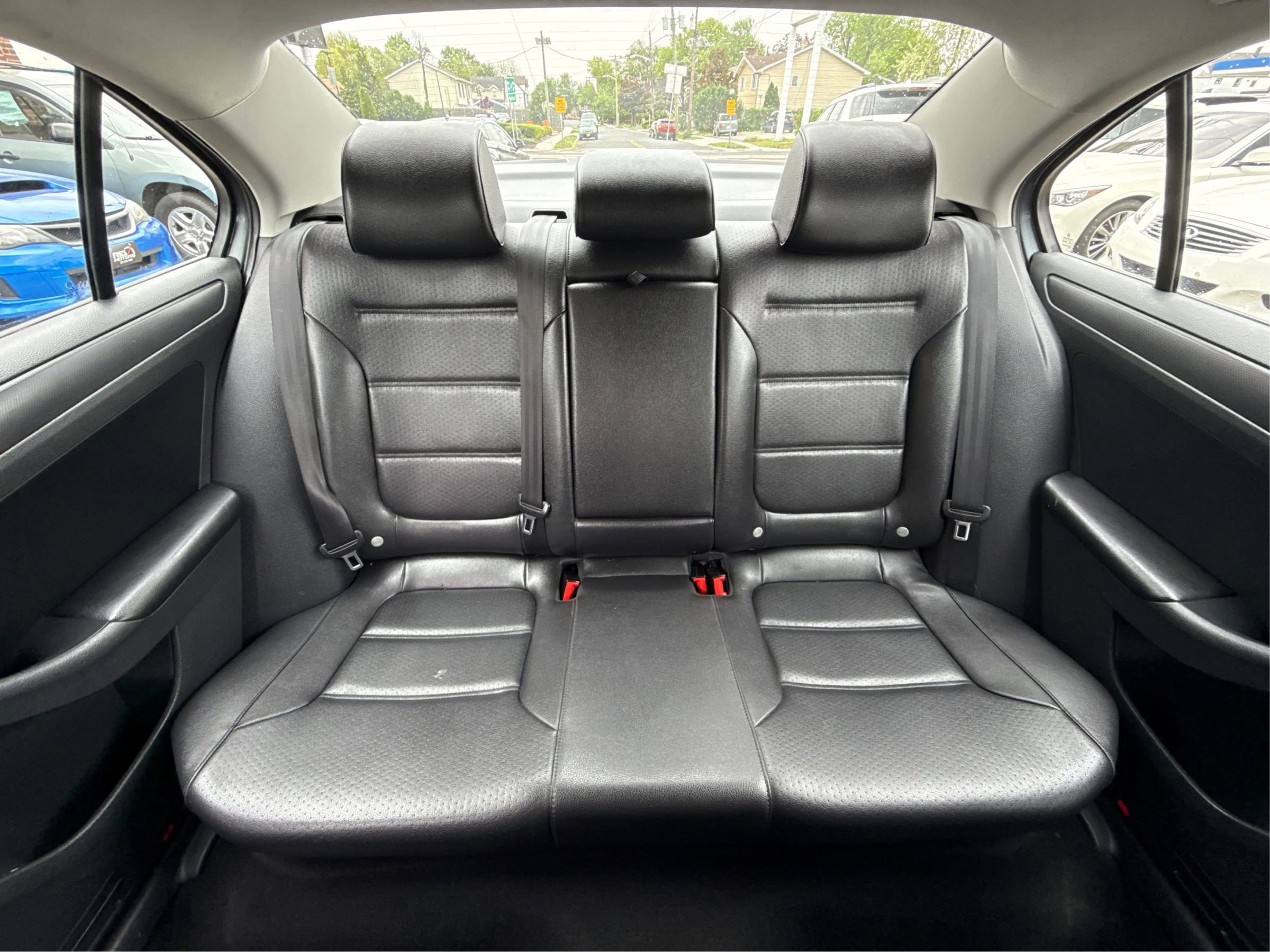 Used 2014 Volkswagen Jetta SE FWD image 25