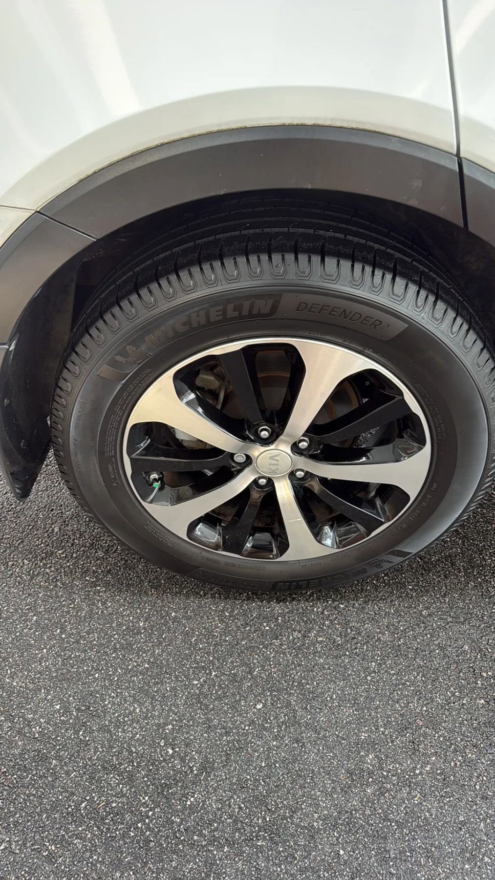 Used 2016 Kia Sorento EX w/ EX Premium Package image 34