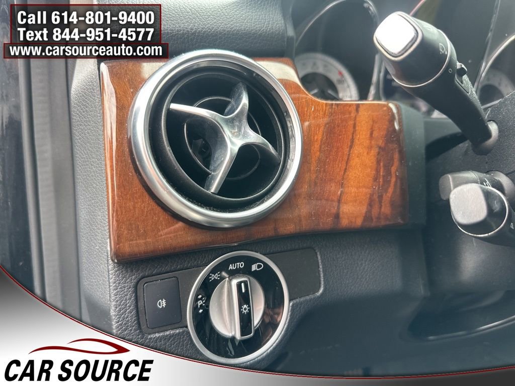 Used 2013 Mercedes-Benz GLK 350 4MATIC image 12