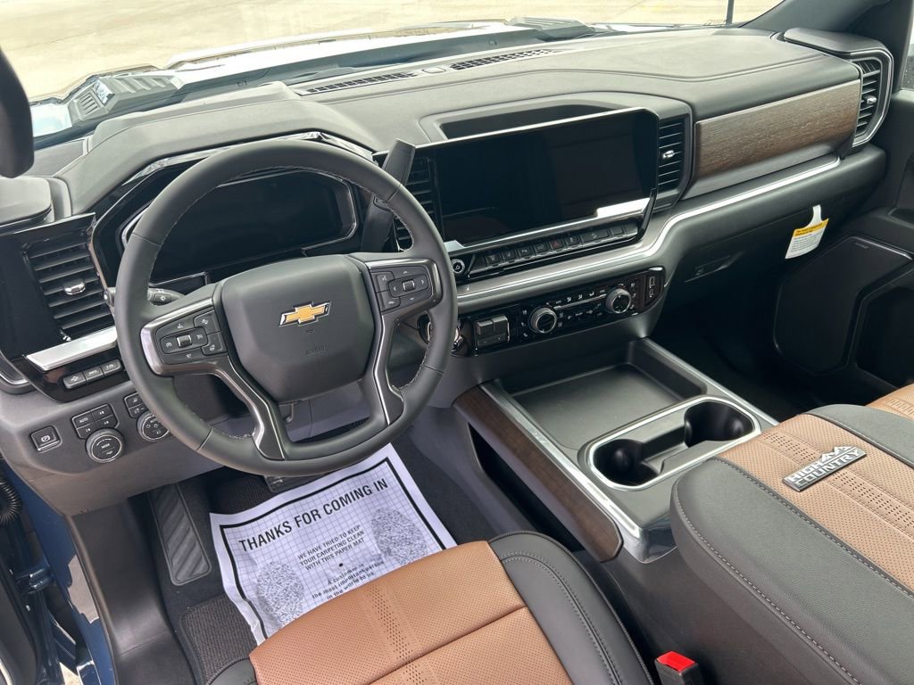 New 2026 Chevrolet Silverado 3500 High Country w/ Technology Package AWD/4WD image 13
