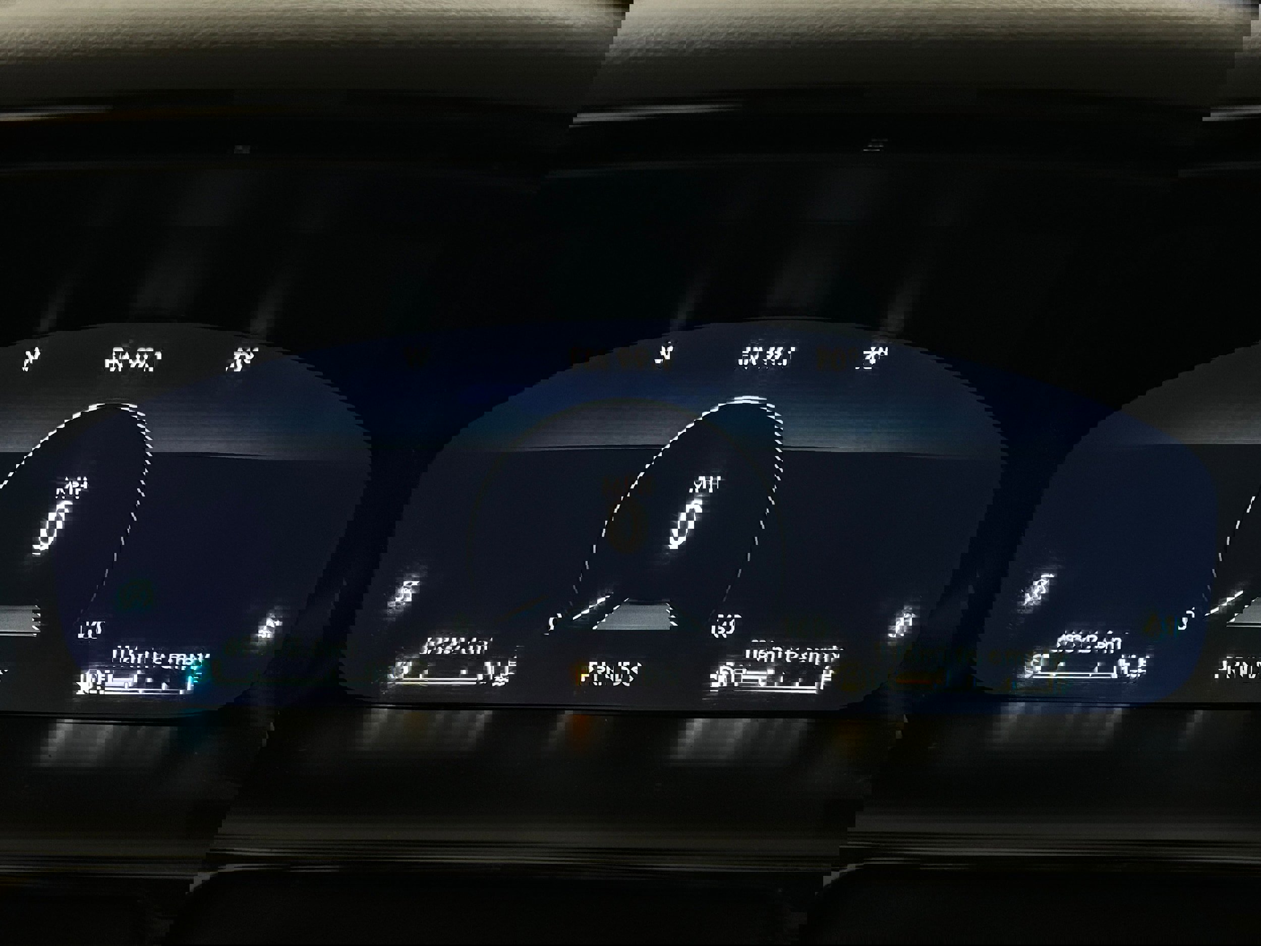 Used 2022 Lincoln Nautilus Reserve image 13