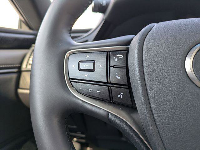 Certified 2023 Lexus ES 350 w/ Premium Package image 25