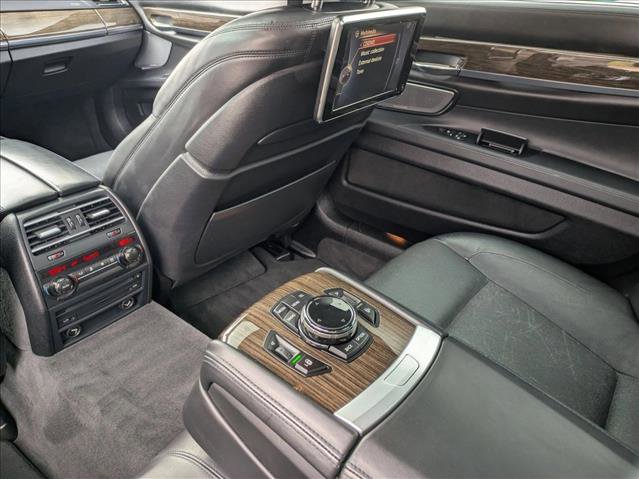 Used 2014 BMW ALPINA B7 image 22