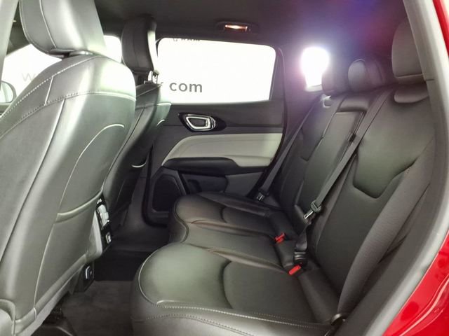 Used 2023 Jeep Compass Limited image 9