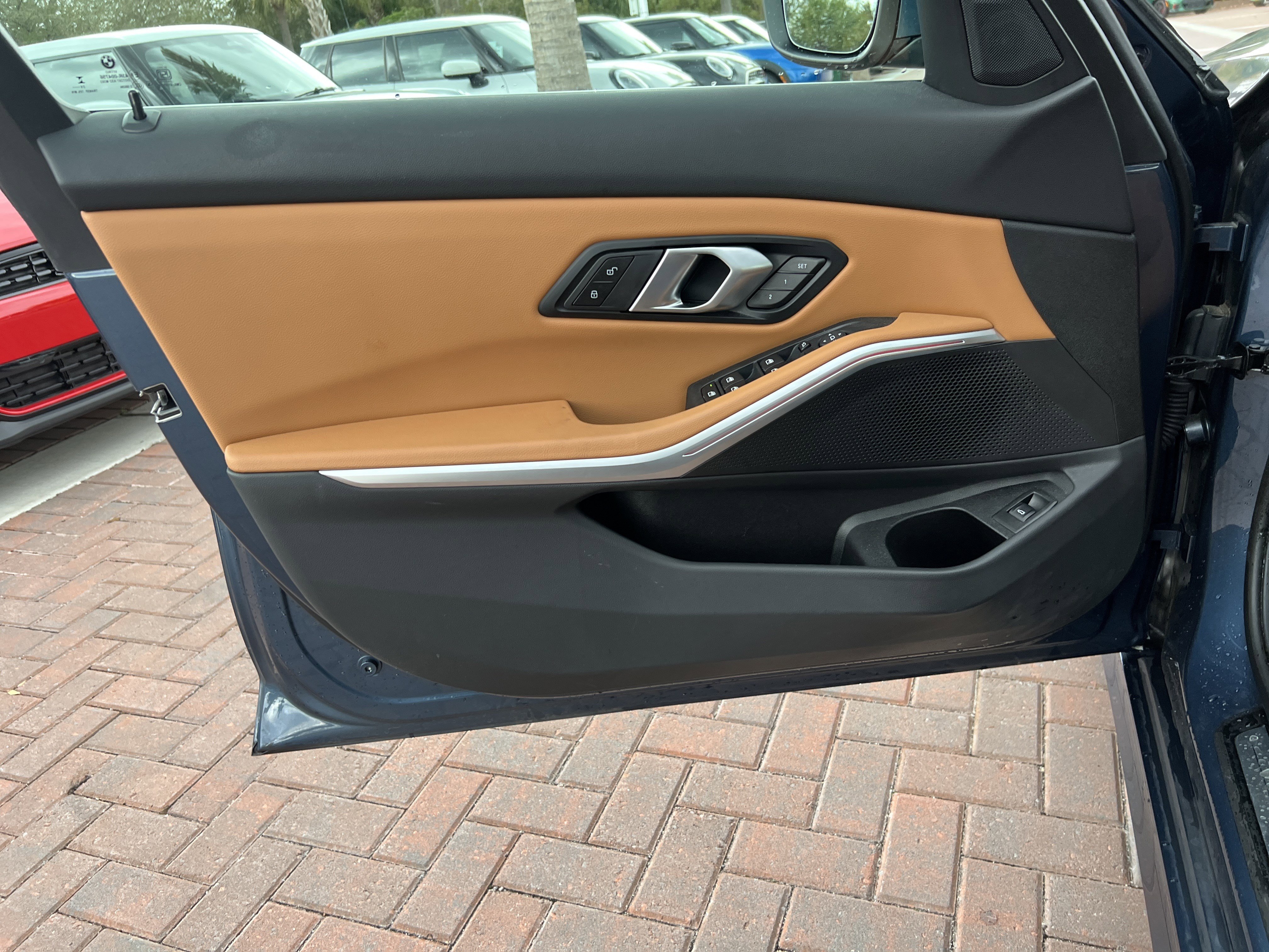 Certified 2025 BMW 330i Sedan image 14