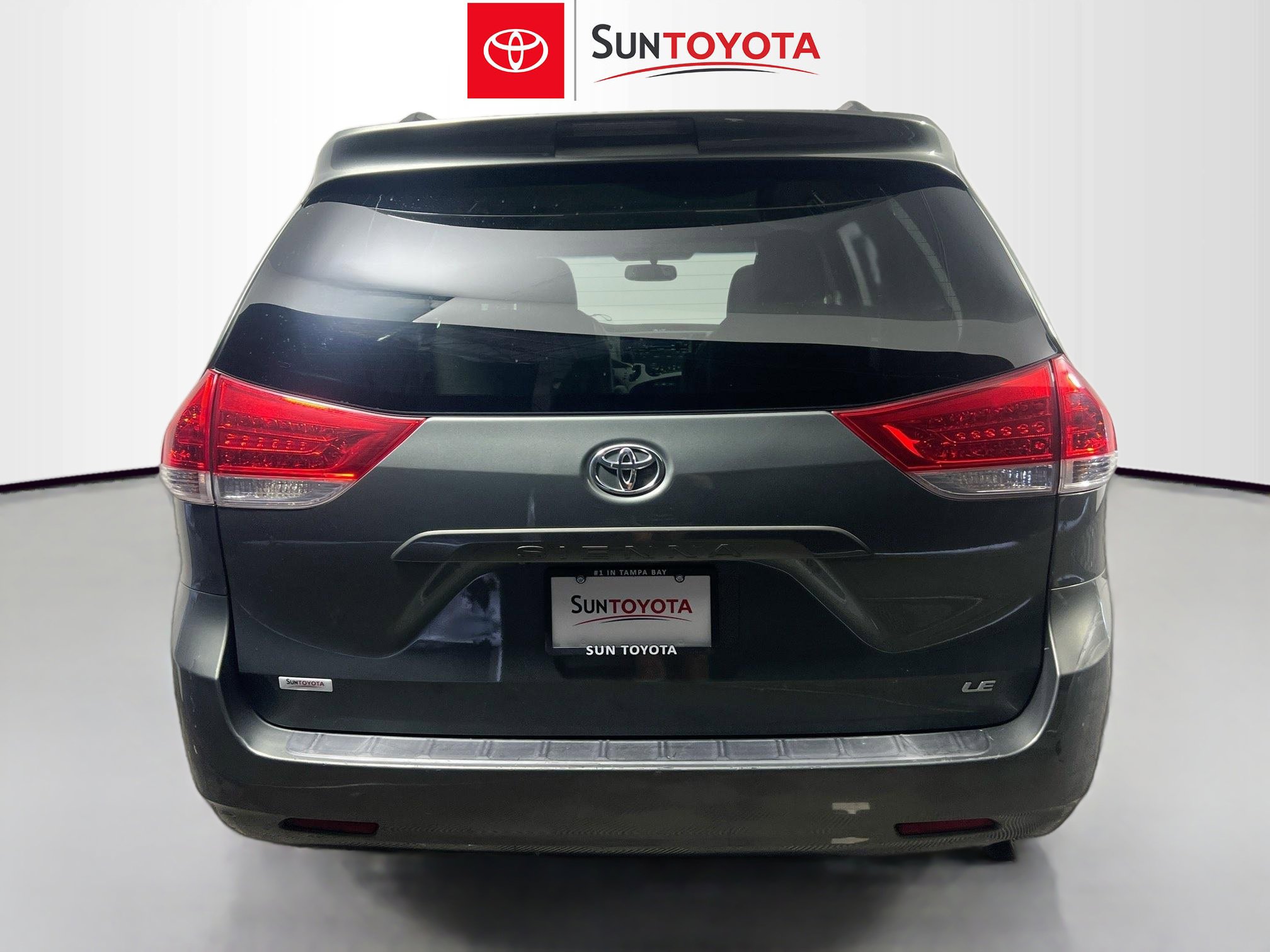 Used 2013 Toyota Sienna LE w/ Towing Pkg image 5