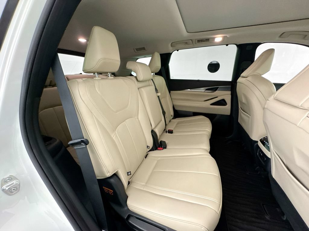 Used 2022 INFINITI QX60 Luxe w/ Cargo Package AWD/4WD image 26