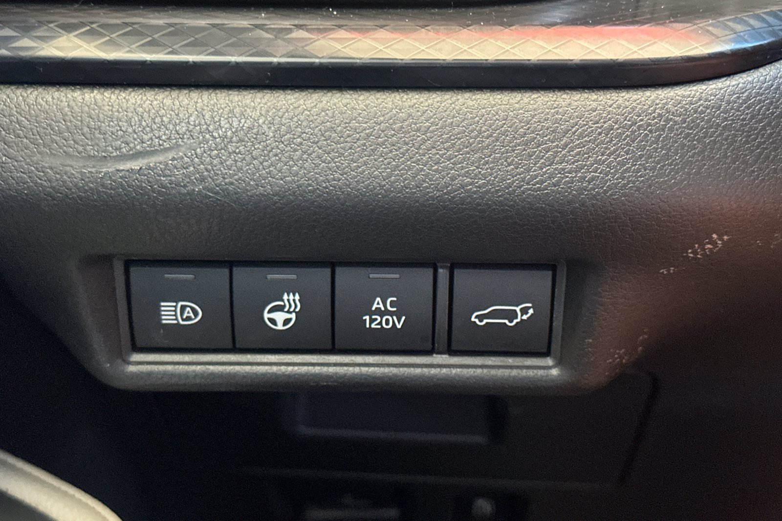 Certified 2025 Toyota Grand Highlander AWD Hybrid image 33