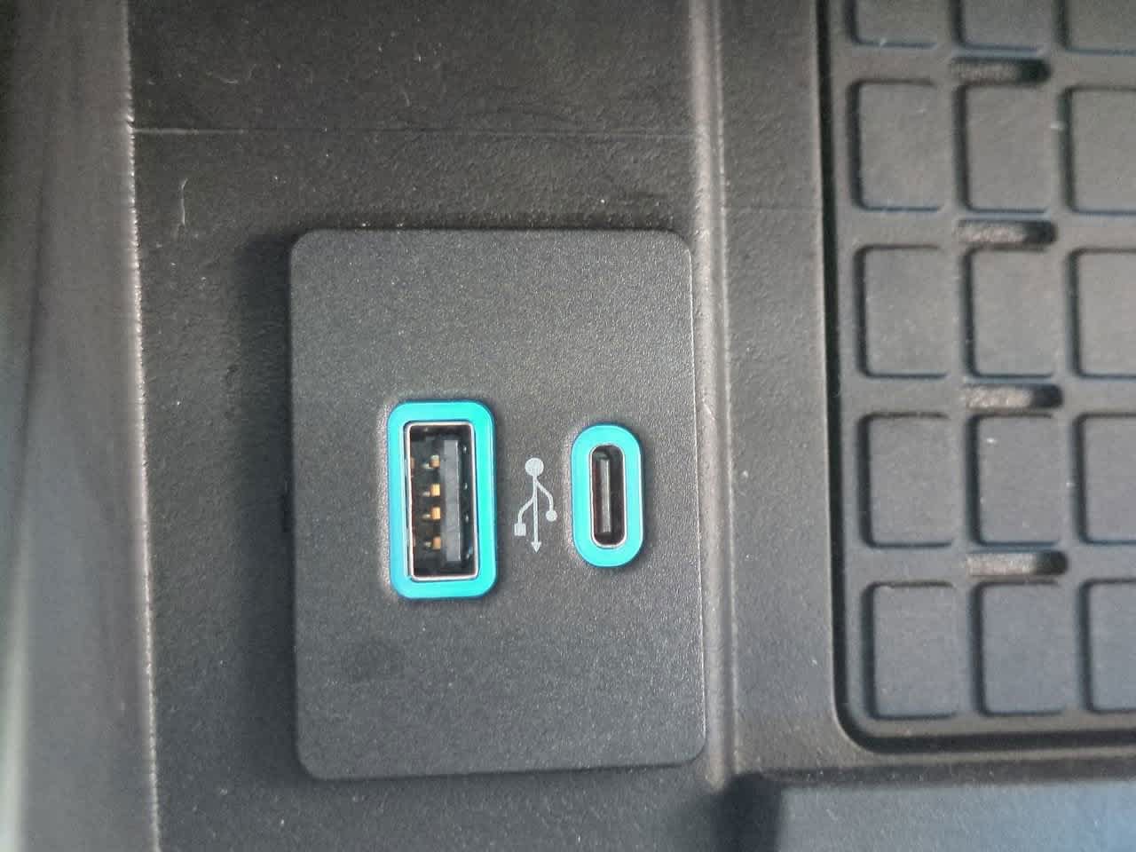 Used 2024 Ford Expedition Limited RWD image 23
