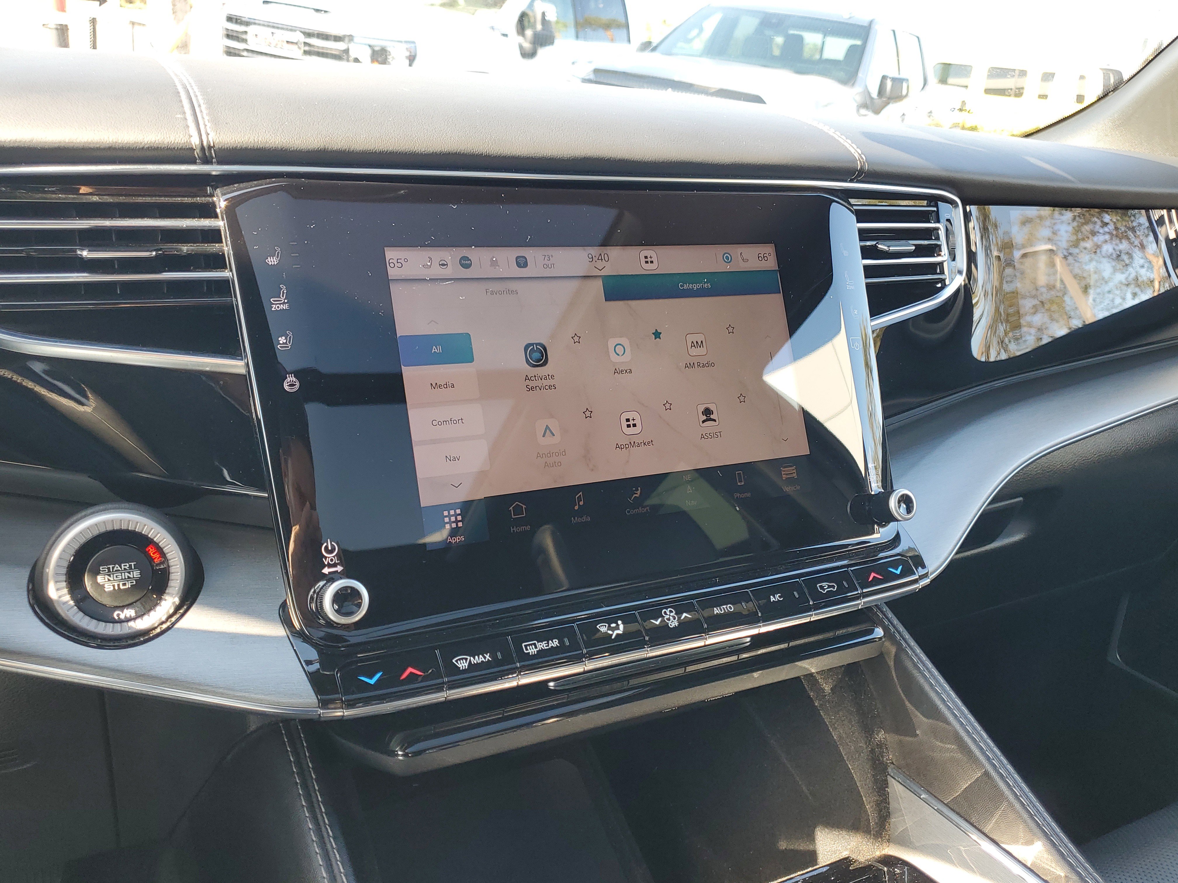 Used 2023 Jeep Wagoneer Series II image 30