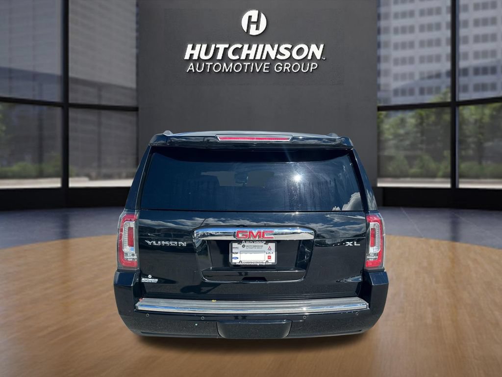 Used 2017 GMC Yukon XL Denali w/ Open Road Package AWD/4WD image 6
