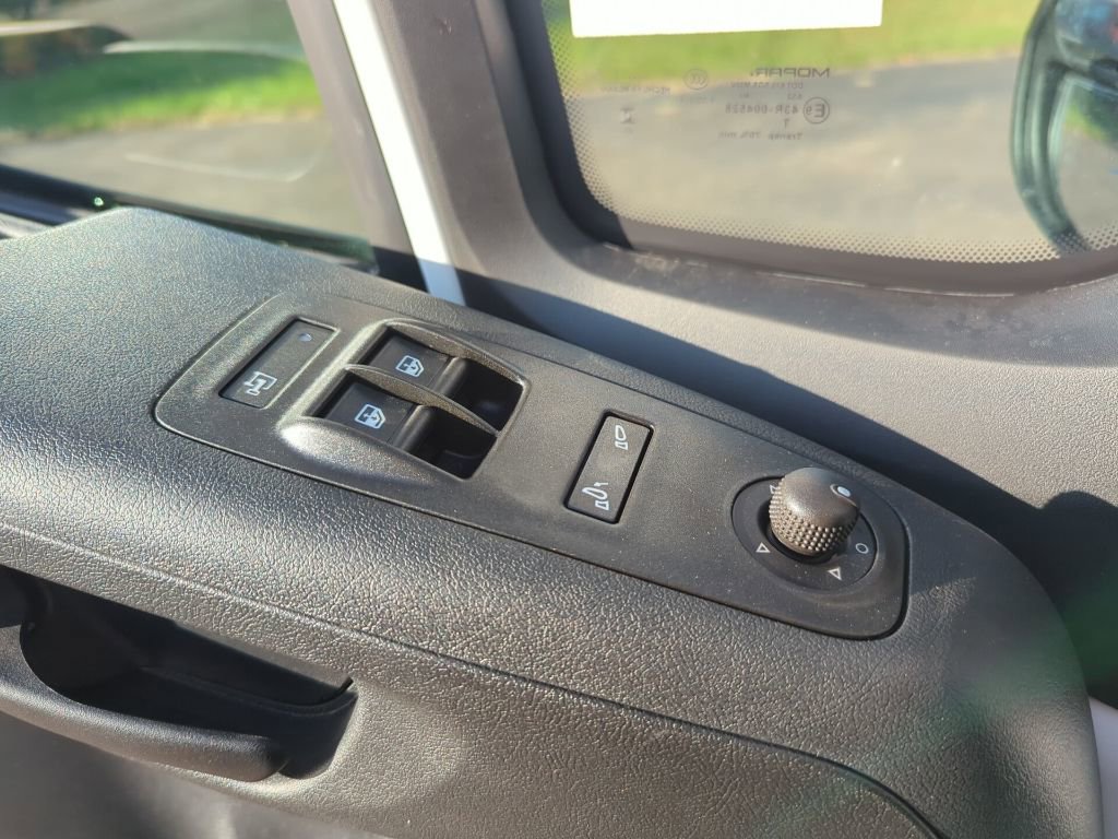 New 2026 RAM ProMaster 2500 w/ Convenience Group FWD image 17