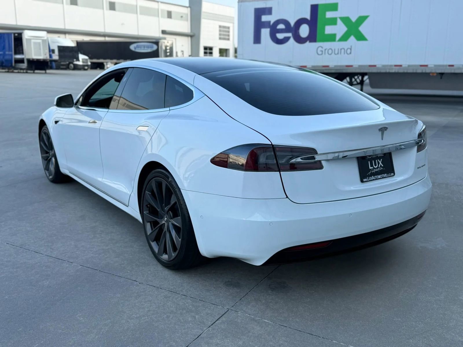 Used 2020 Tesla Model S AWD image 11