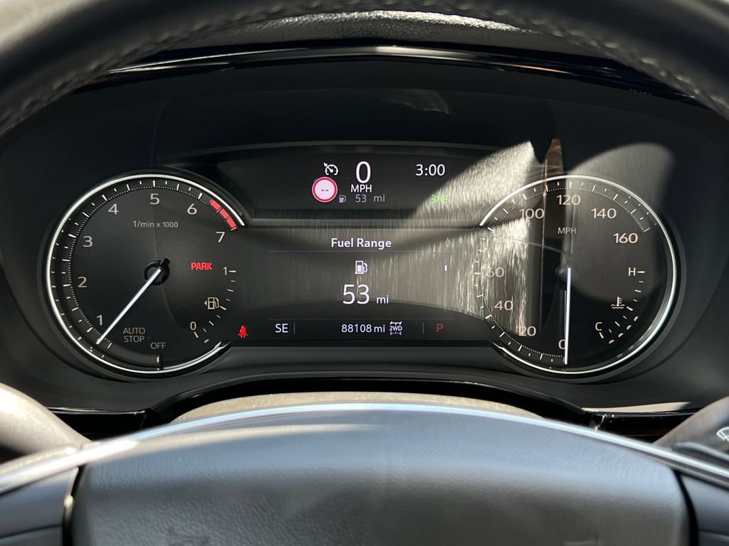 Used 2020 Cadillac XT5 Premium Luxury AWD/4WD image 29