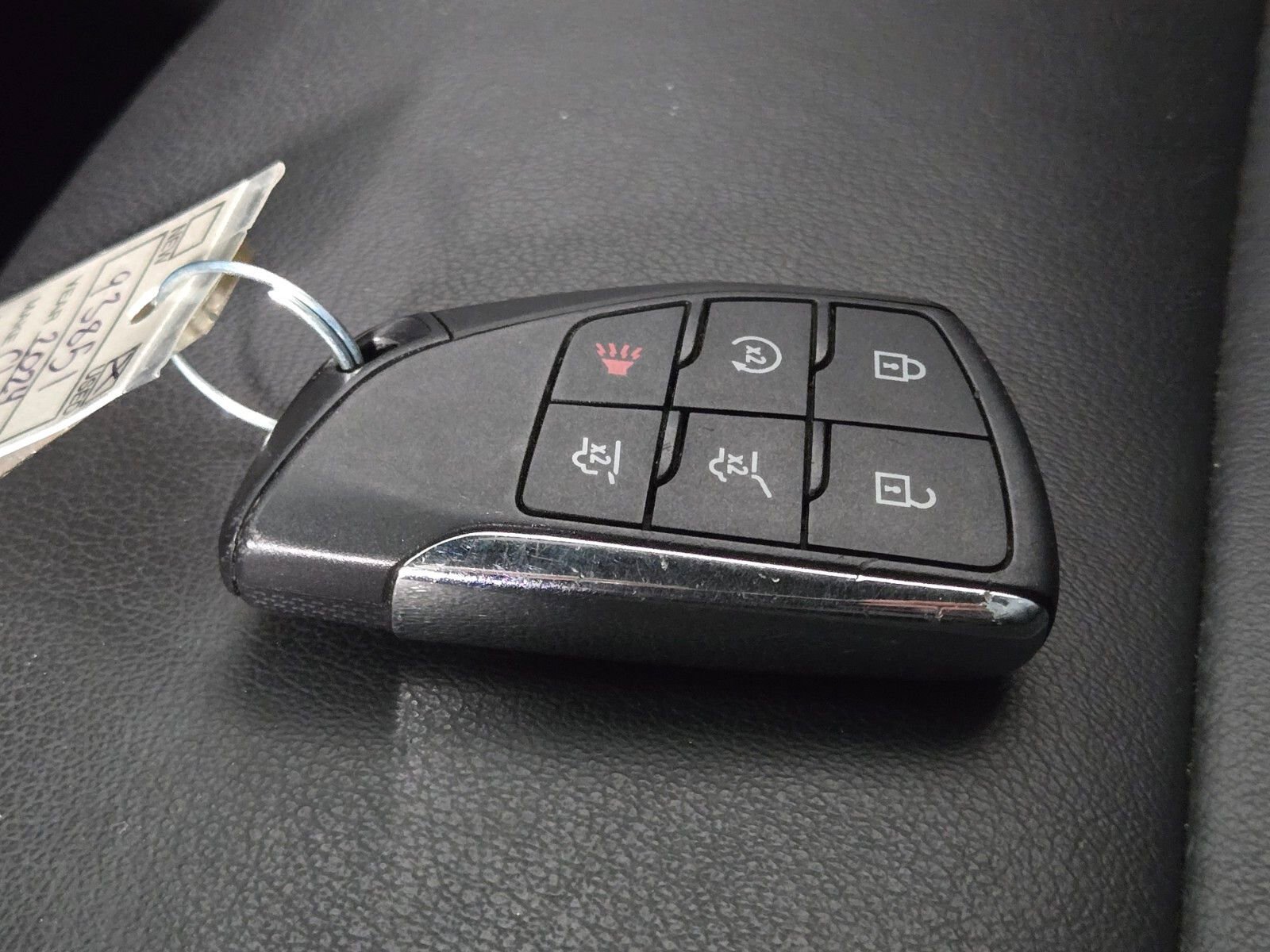 Used 2024 Chevrolet Suburban LT RWD image 26