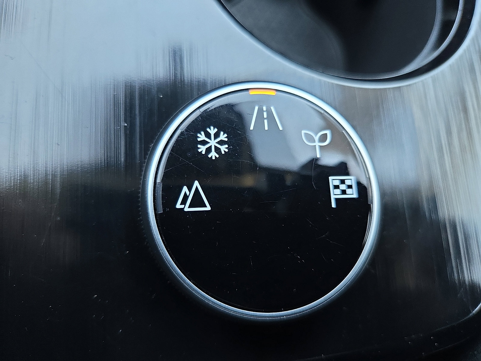 Used 2023 Nissan Rogue S image 17