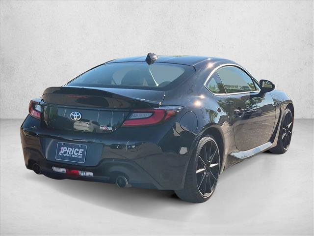 Used 2025 Toyota GR86 Premium w/ Performance Package RWD image 5