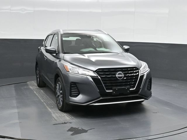 Used 2024 Nissan Kicks SV FWD image 7