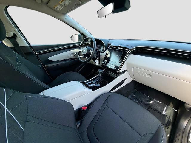Certified 2024 Hyundai Tucson SE FWD image 25