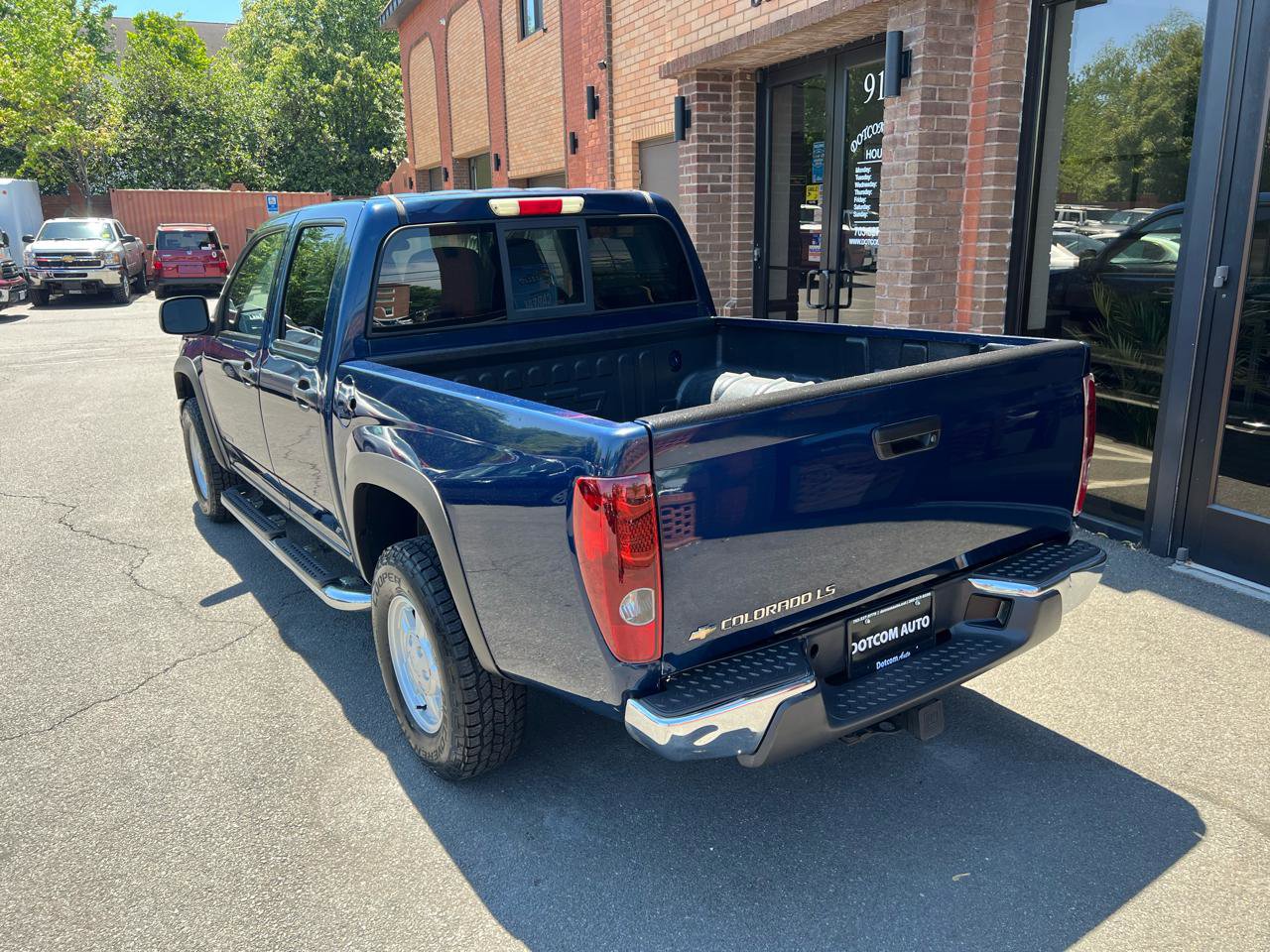 Used 2004 Chevrolet Colorado LS AWD/4WD image 5