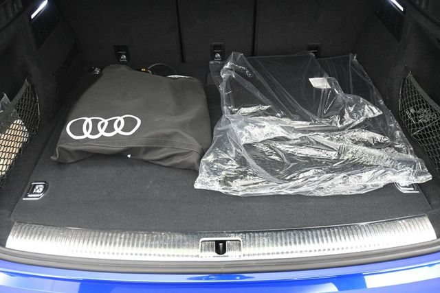 Used 2023 Audi Q5 e Prestige w/ Prestige Package AWD/4WD image 34