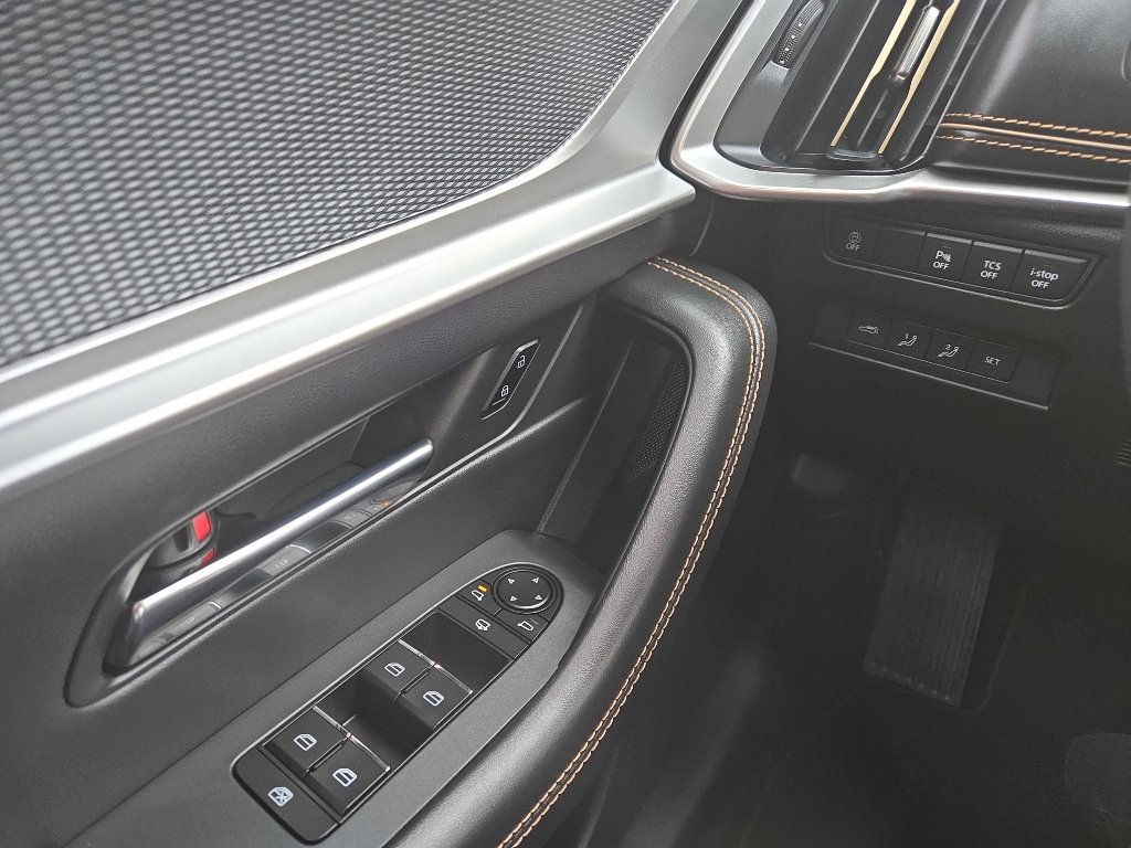 Used 2025 MAZDA CX-90 3.3 Turbo S w/ Premium Package image 24