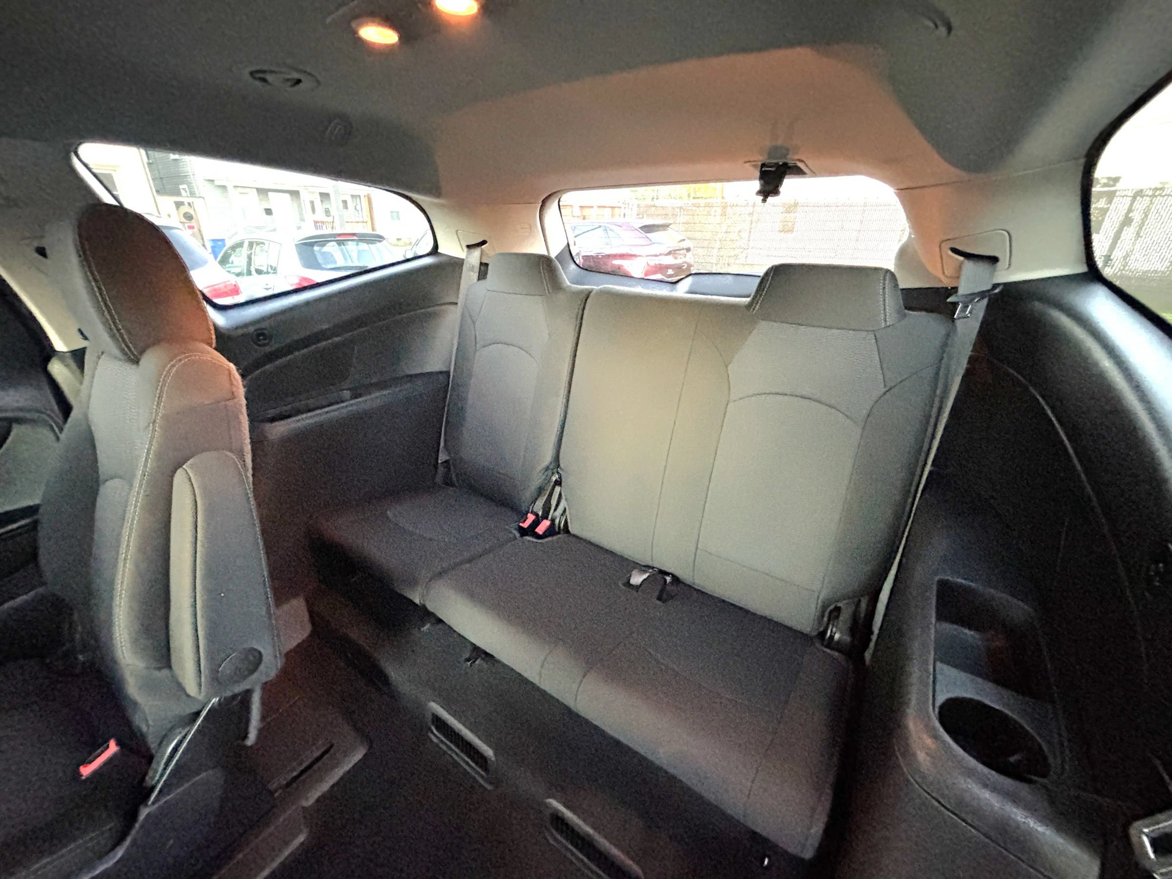 Used 2015 Chevrolet Traverse LT AWD/4WD image 10