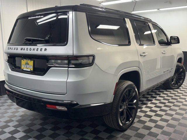 Used 2024 Jeep Grand Wagoneer Series III w/ Rear-Seat Entertainment Group image 5