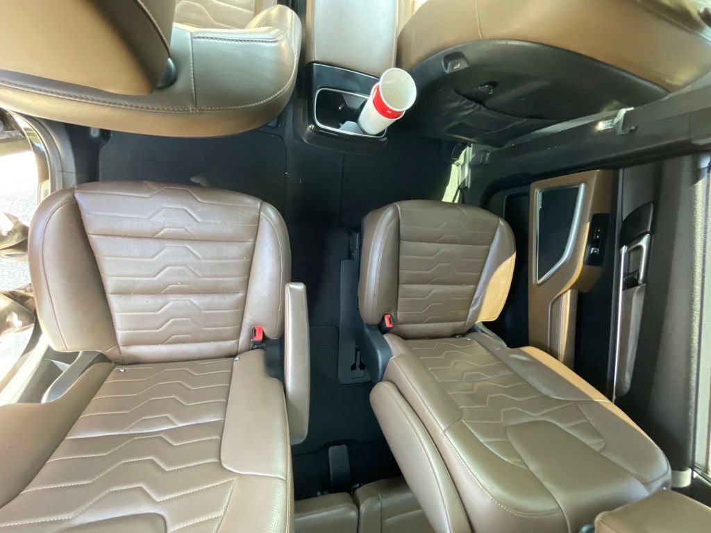 Used 2022 Kia Telluride SX w/ SX Prestige Package AWD/4WD image 9