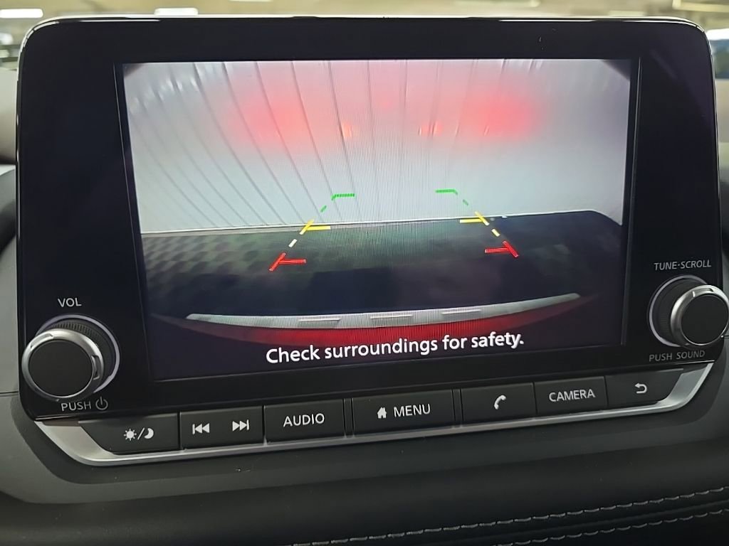 Used 2023 Nissan Rogue SV w/ SV Premium B Package image 23