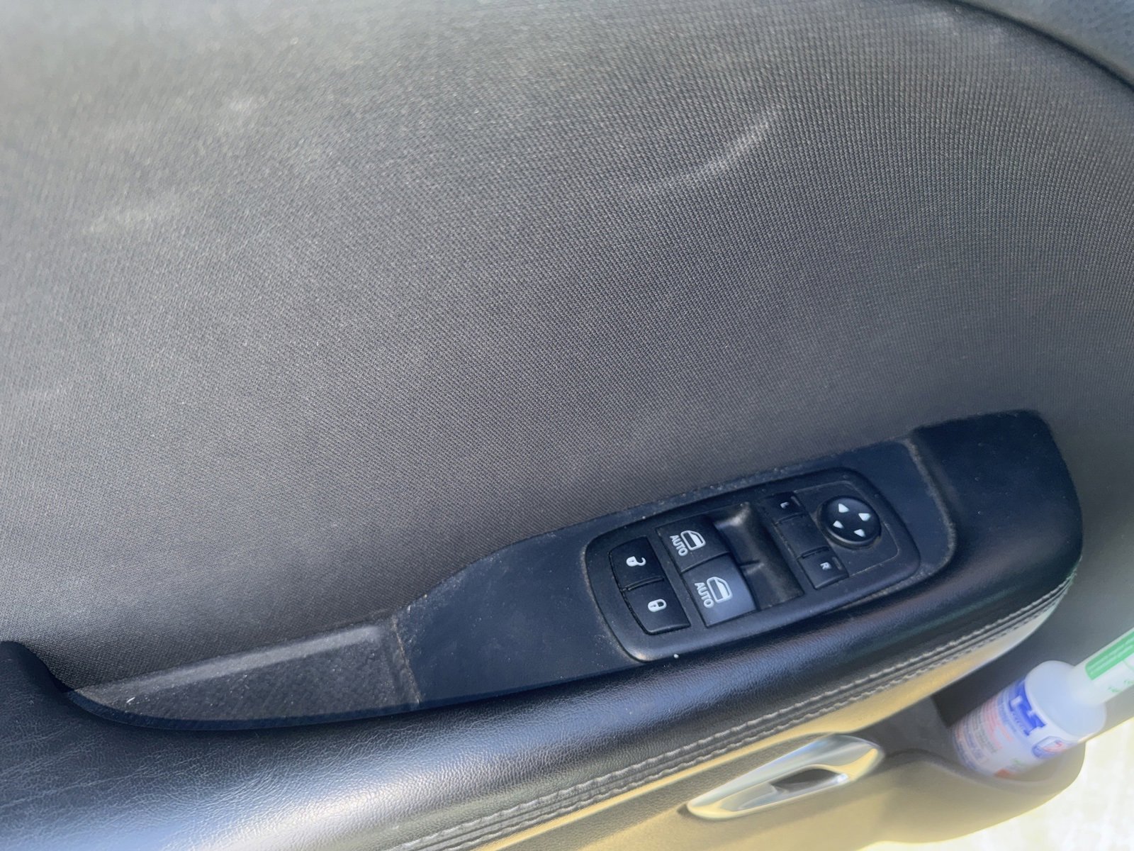 Used 2019 Dodge Challenger SXT image 5