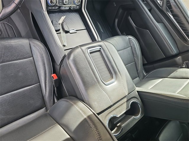 Used 2022 GMC Yukon Denali image 24
