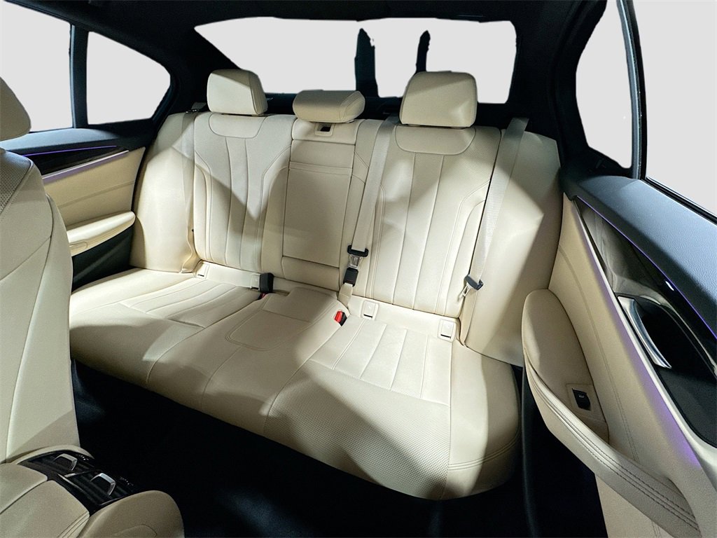 Used 2022 BMW 530i w/ Convenience Package image 13