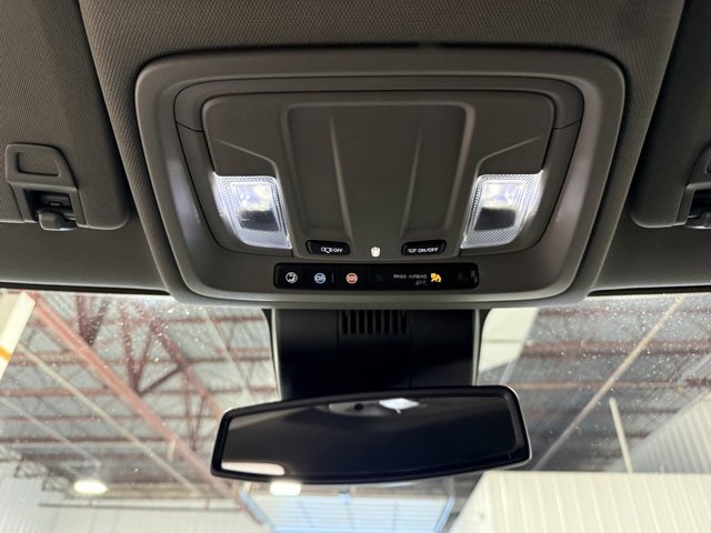 Used 2022 GMC Sierra 1500 SLE image 29