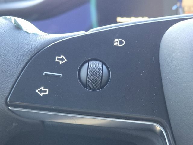 Used 2022 Tesla Model S Plaid image 6