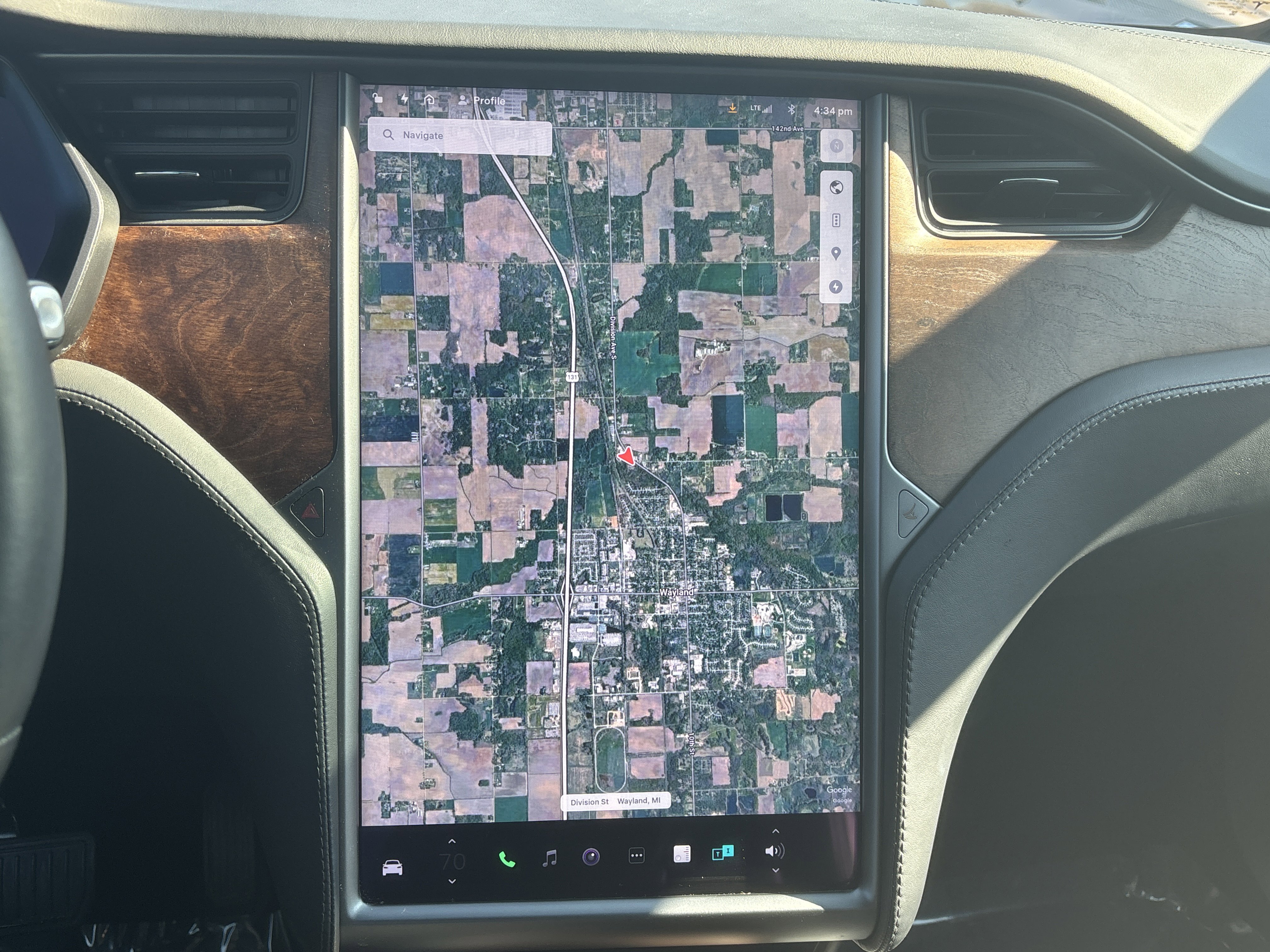 Used 2020 Tesla Model X Long Range image 5