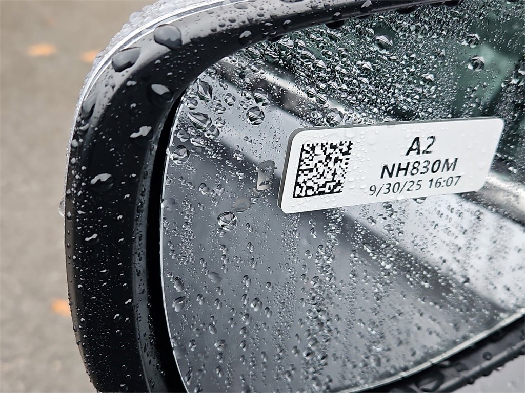 New 2025 Honda Pilot EX-L image 6