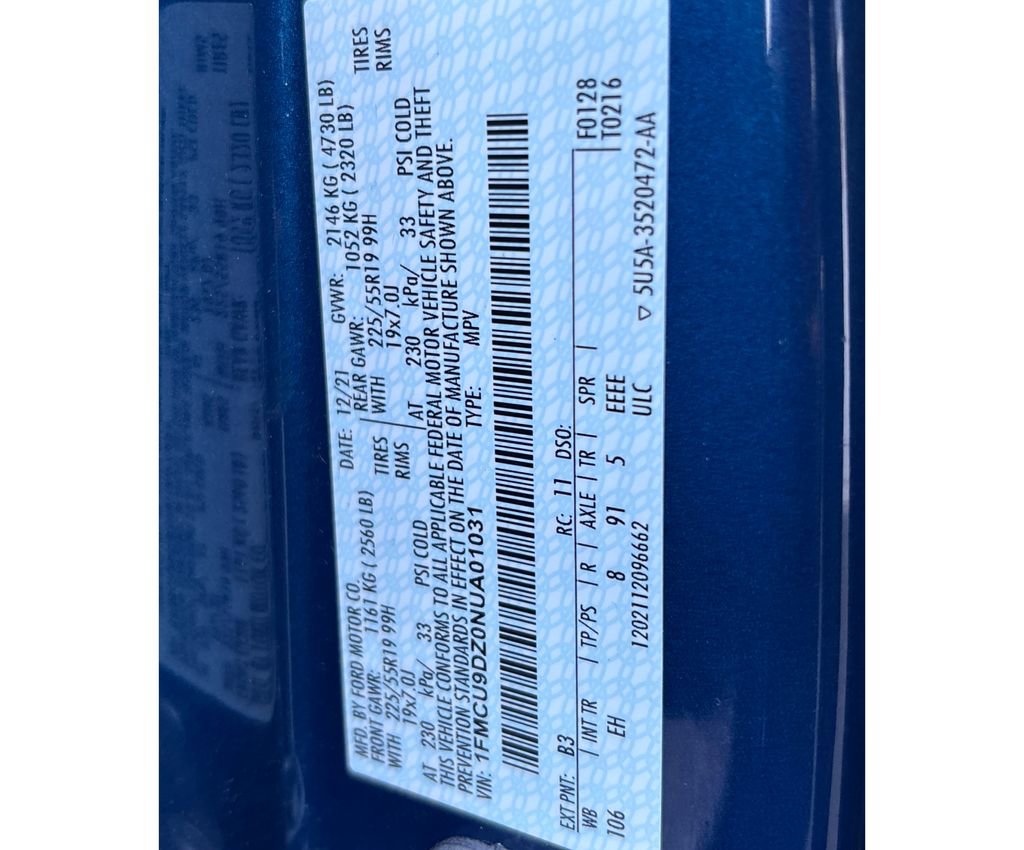 Used 2022 Ford Escape Titanium image 17