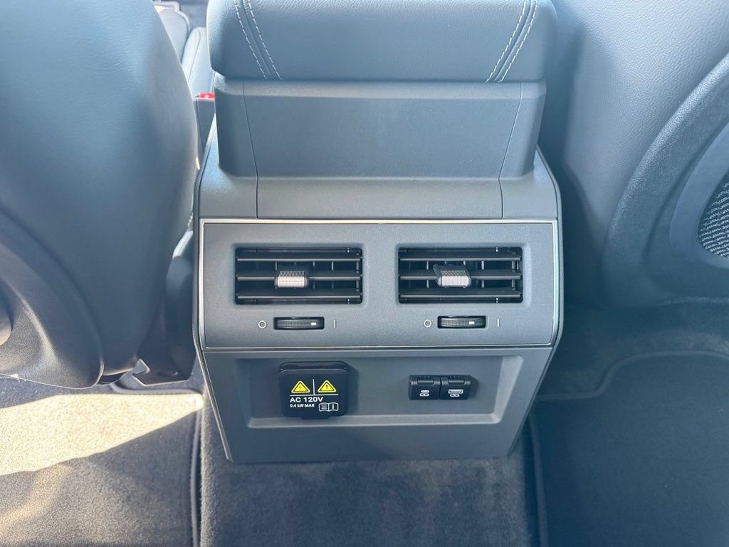New 2026 INEOS Grenadier Station Wagon AWD/4WD image 18