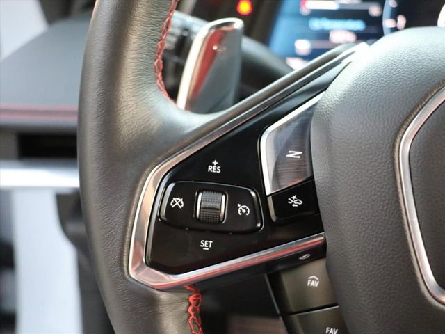 Used 2024 Chevrolet Corvette Stingray Coupe image 26
