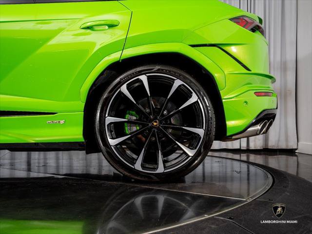 Used 2024 Lamborghini Urus S AWD/4WD image 8