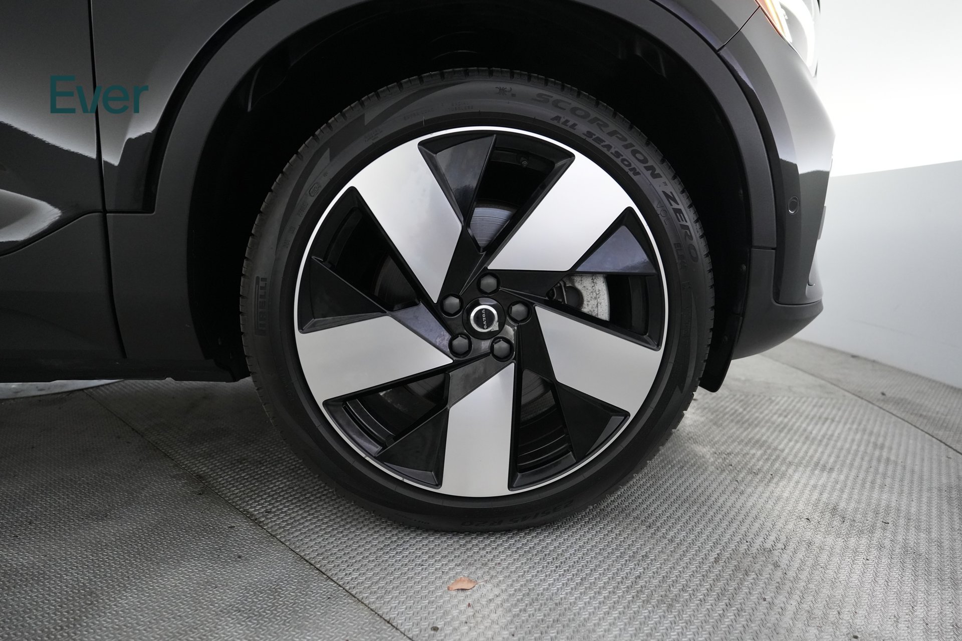 Used 2023 Volvo XC40 Recharge Ultimate AWD/4WD image 20