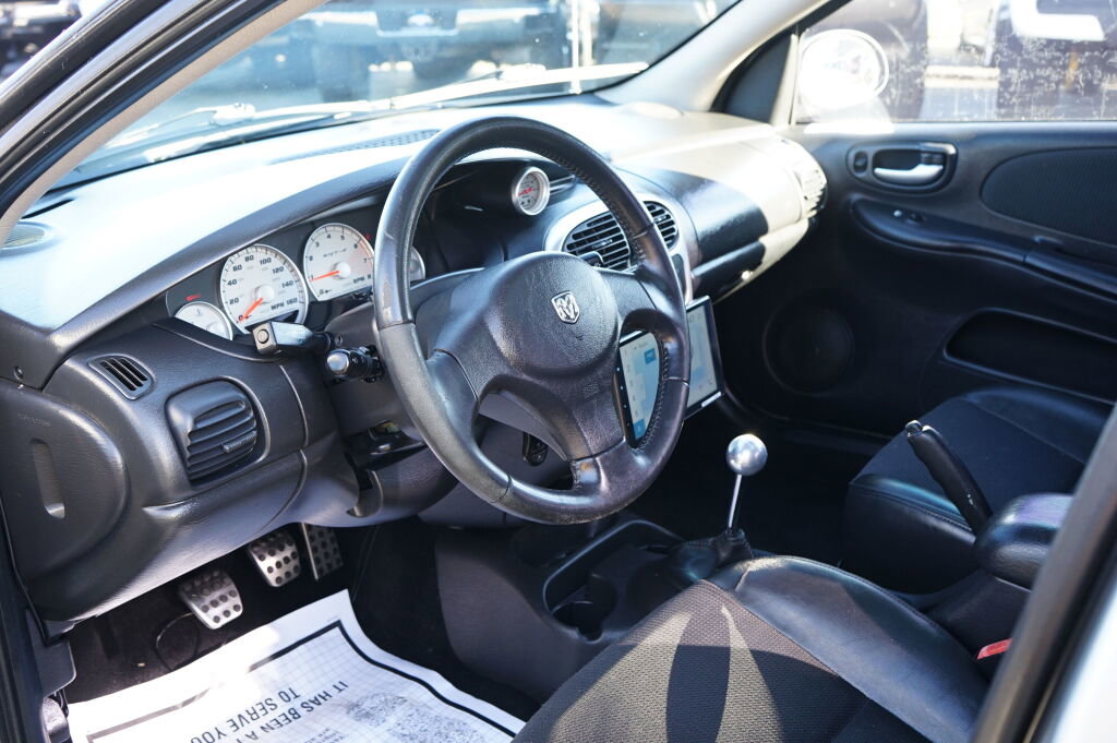 Used 2004 Dodge Neon image 10
