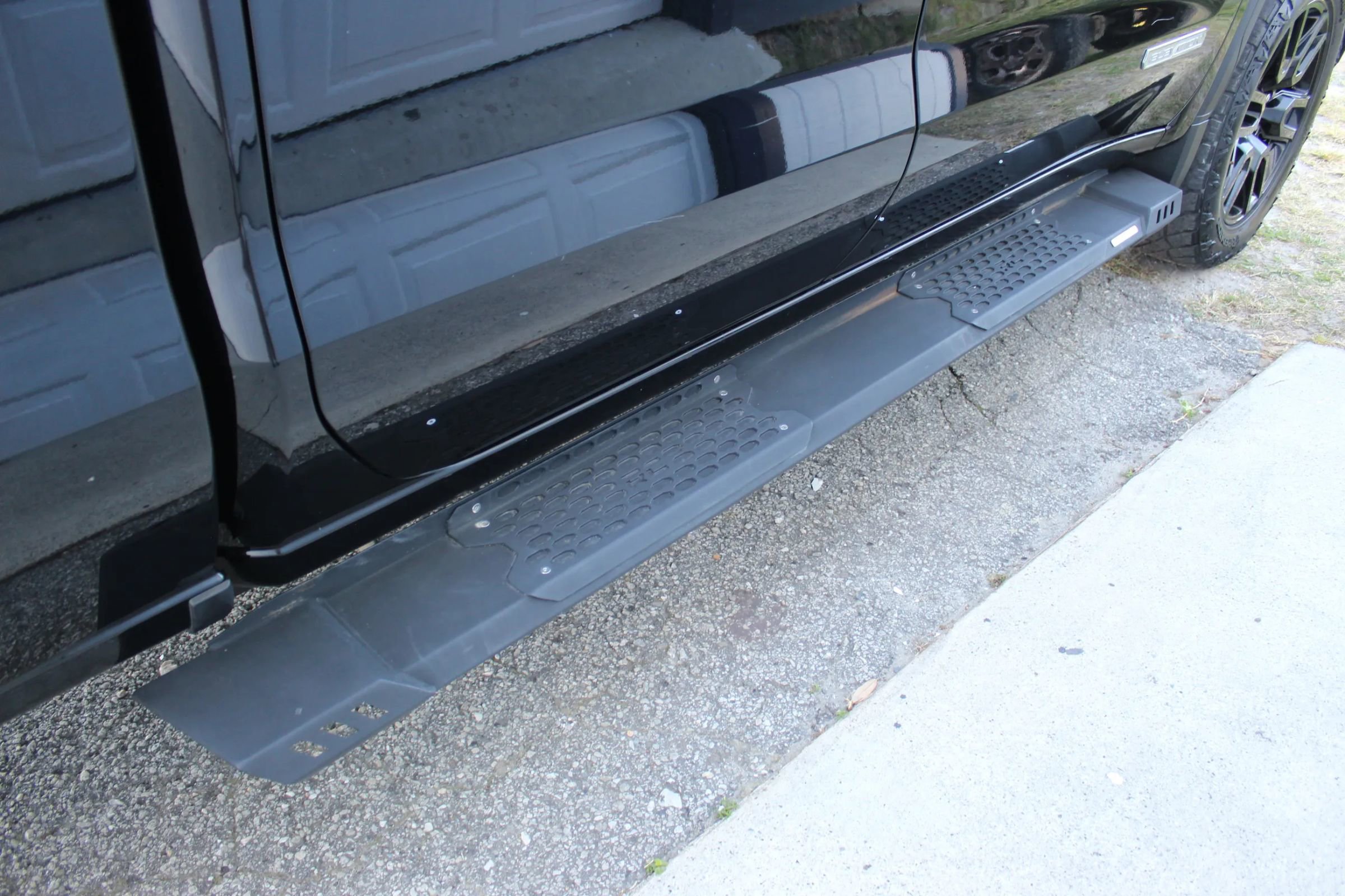 Used 2019 GMC Sierra 1500 Elevation w/ Elevation Value Package image 22