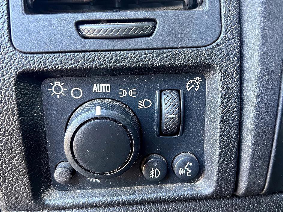 Used 2007 HUMMER H3 image 24