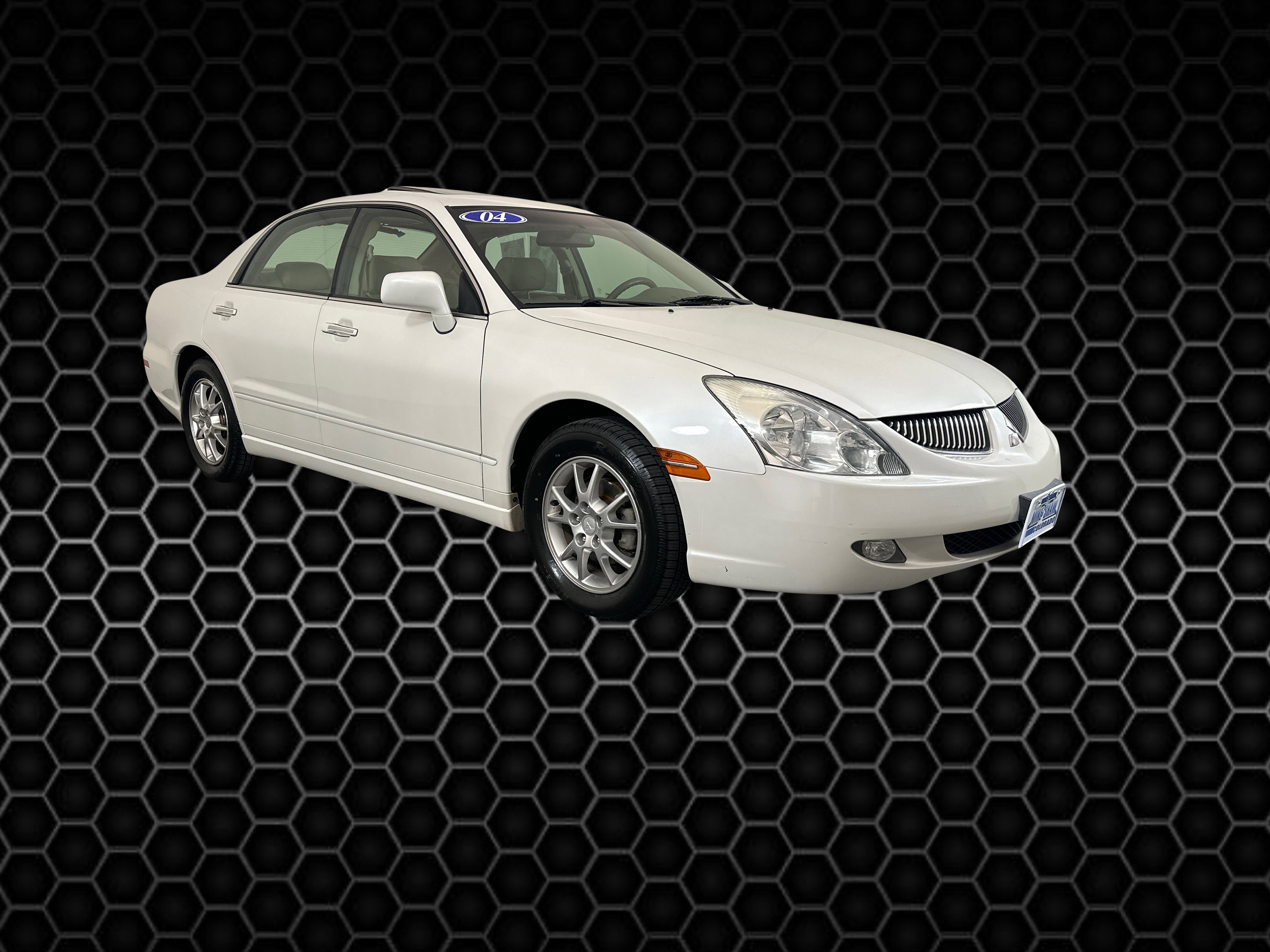 Used 2004 Mitsubishi Diamante LS image 4
