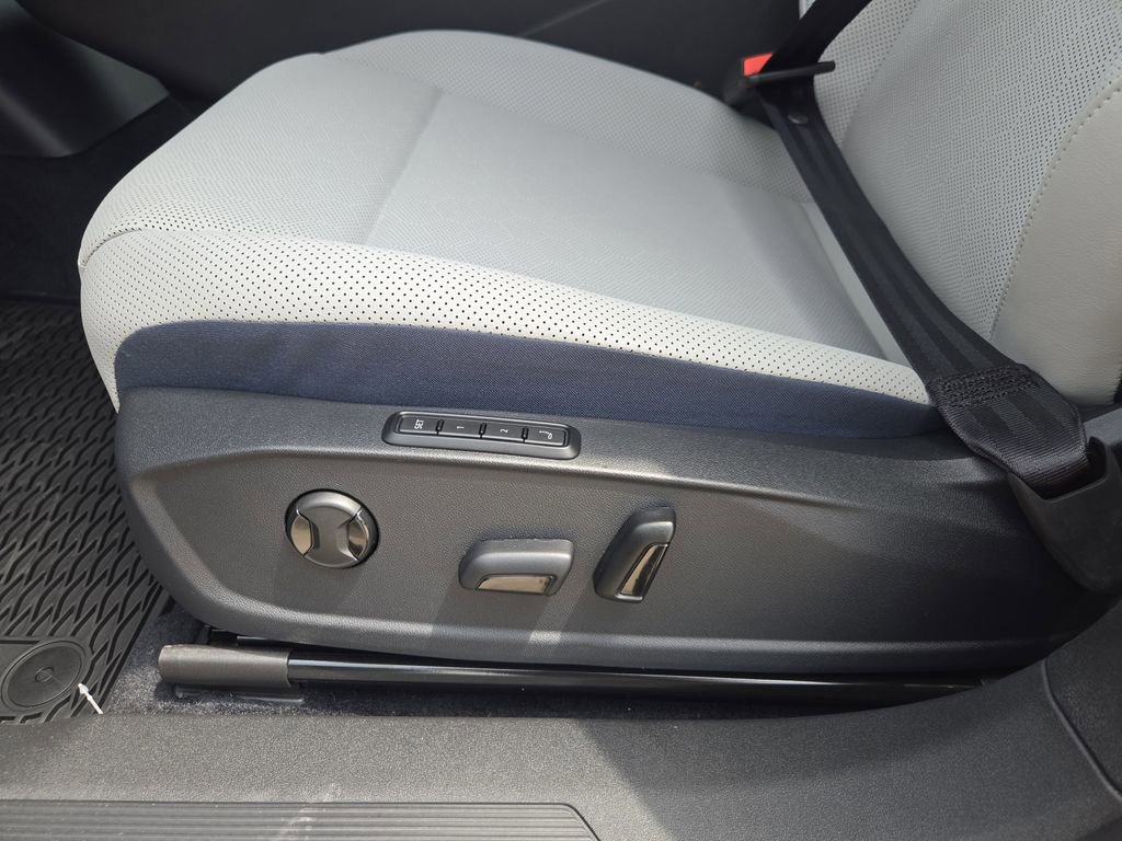New 2026 Volkswagen ID.4 Pro S Plus AWD/4WD image 19